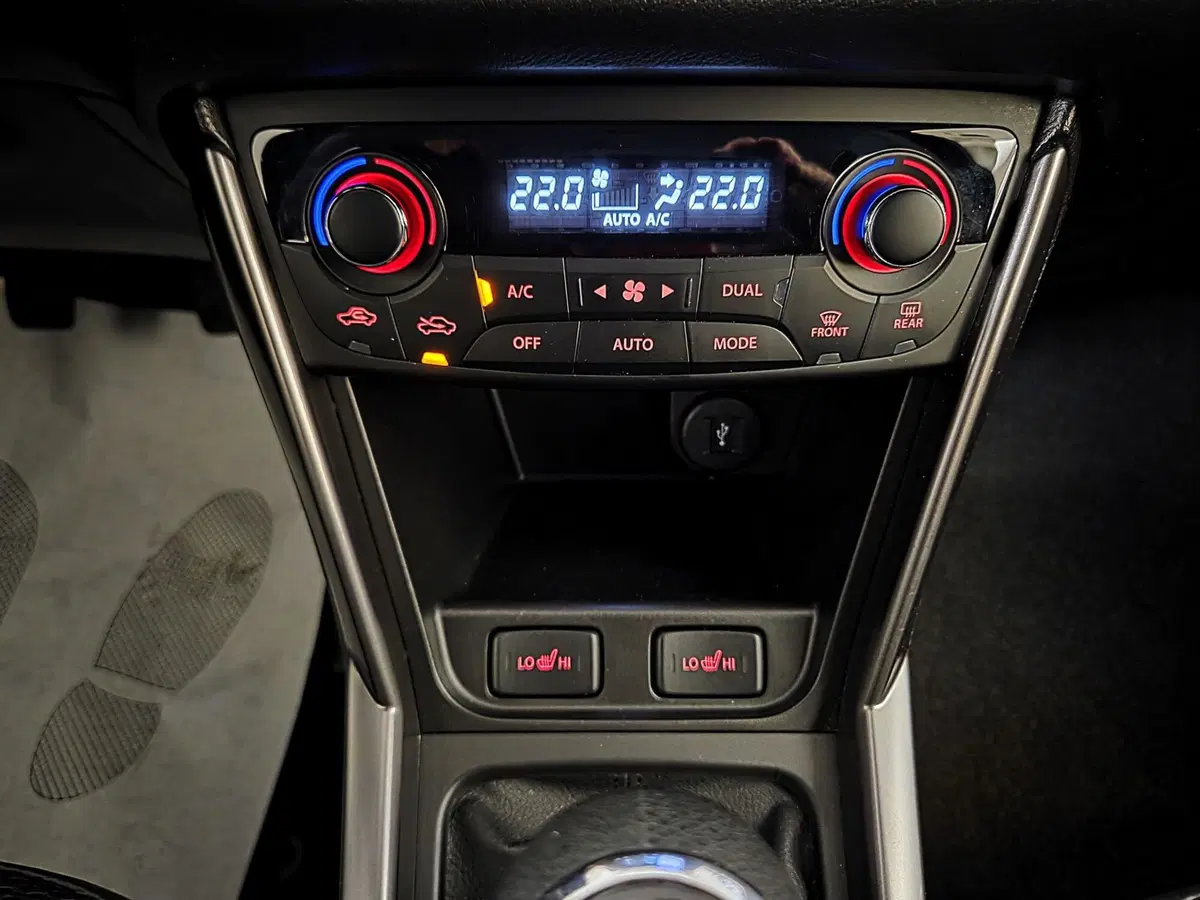 Suzuki S-Cross usata a Pavia (12)