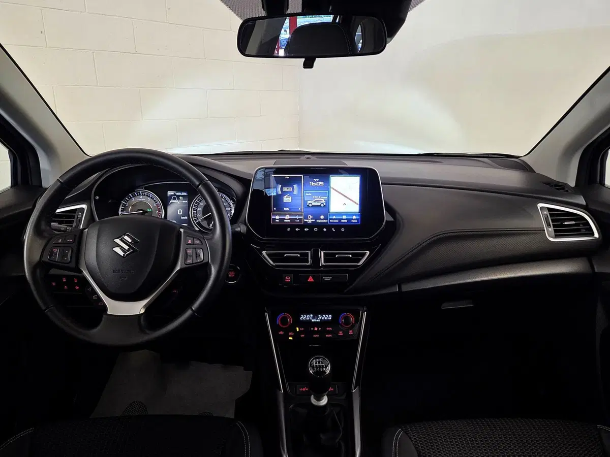 Suzuki S-Cross usata a Pavia (9)