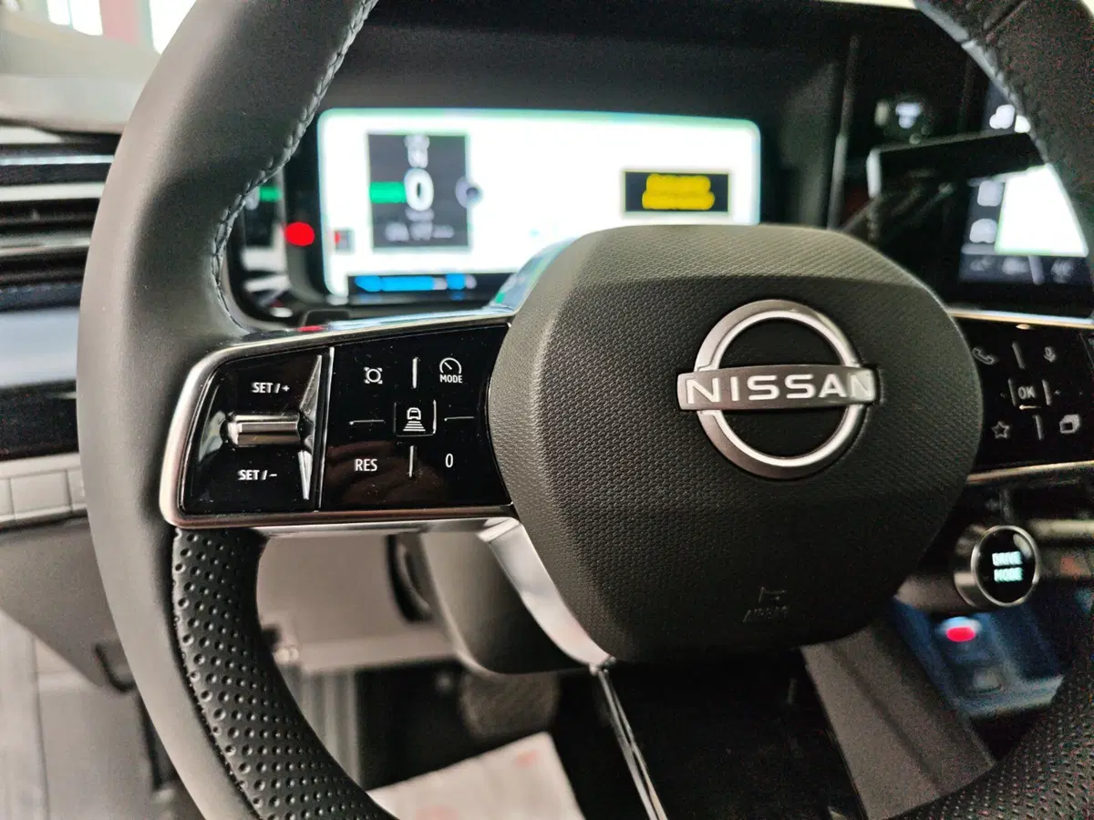 Nissan Micra nuova a Bologna (11)