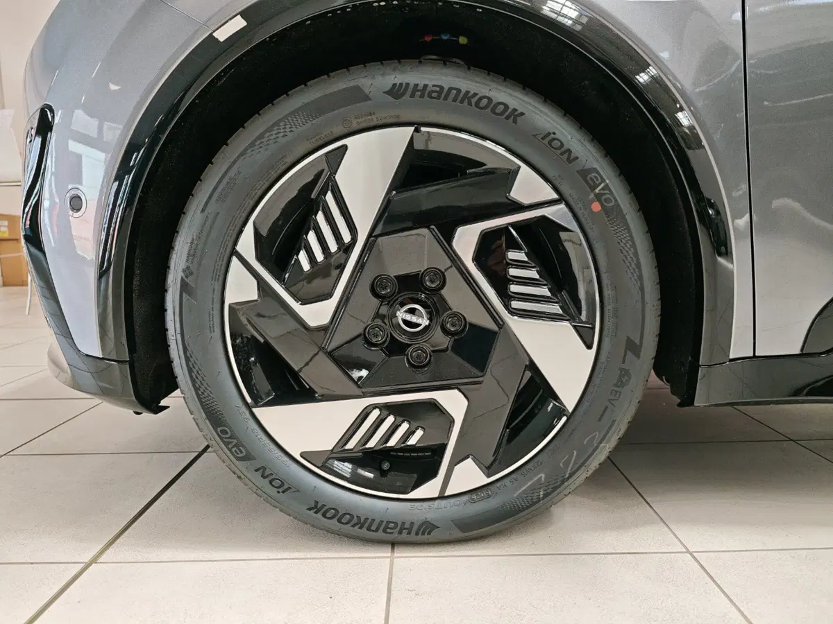 Nissan Micra nuova a Bologna (17)