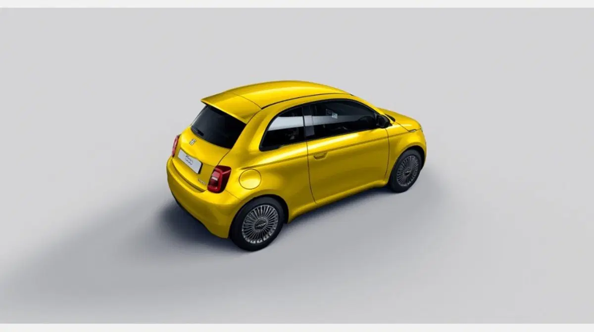 Fiat 500 nuova a Livorno (3)