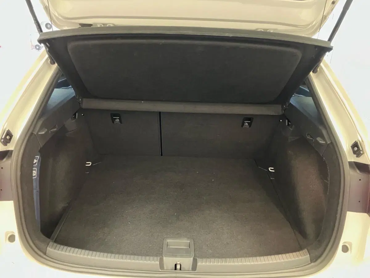 Volkswagen Taigo usata a Bologna (11)