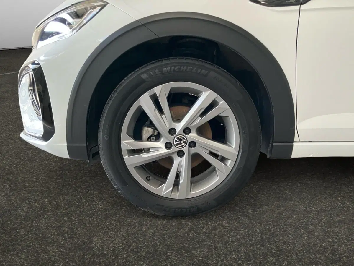 Volkswagen Taigo usata a Bologna (13)