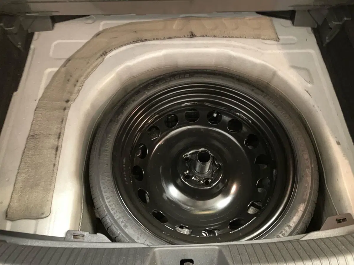 Volkswagen Taigo usata a Bologna (14)
