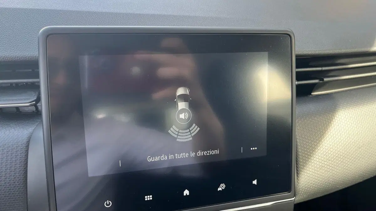 Renault Clio usata a Parma (9)