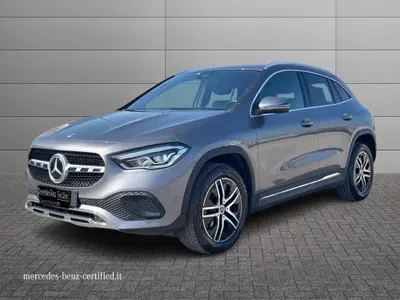 Mercedes-Benz GLA SUV 200 d Automatic Sport Plus del 2023 usata a Bari