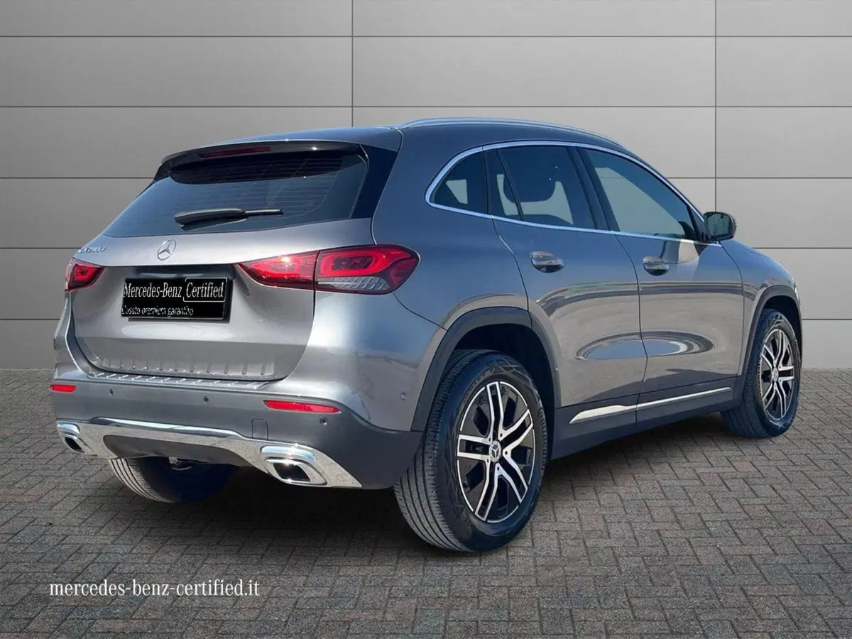 Mercedes-Benz GLA SUV usata a Bari (2)