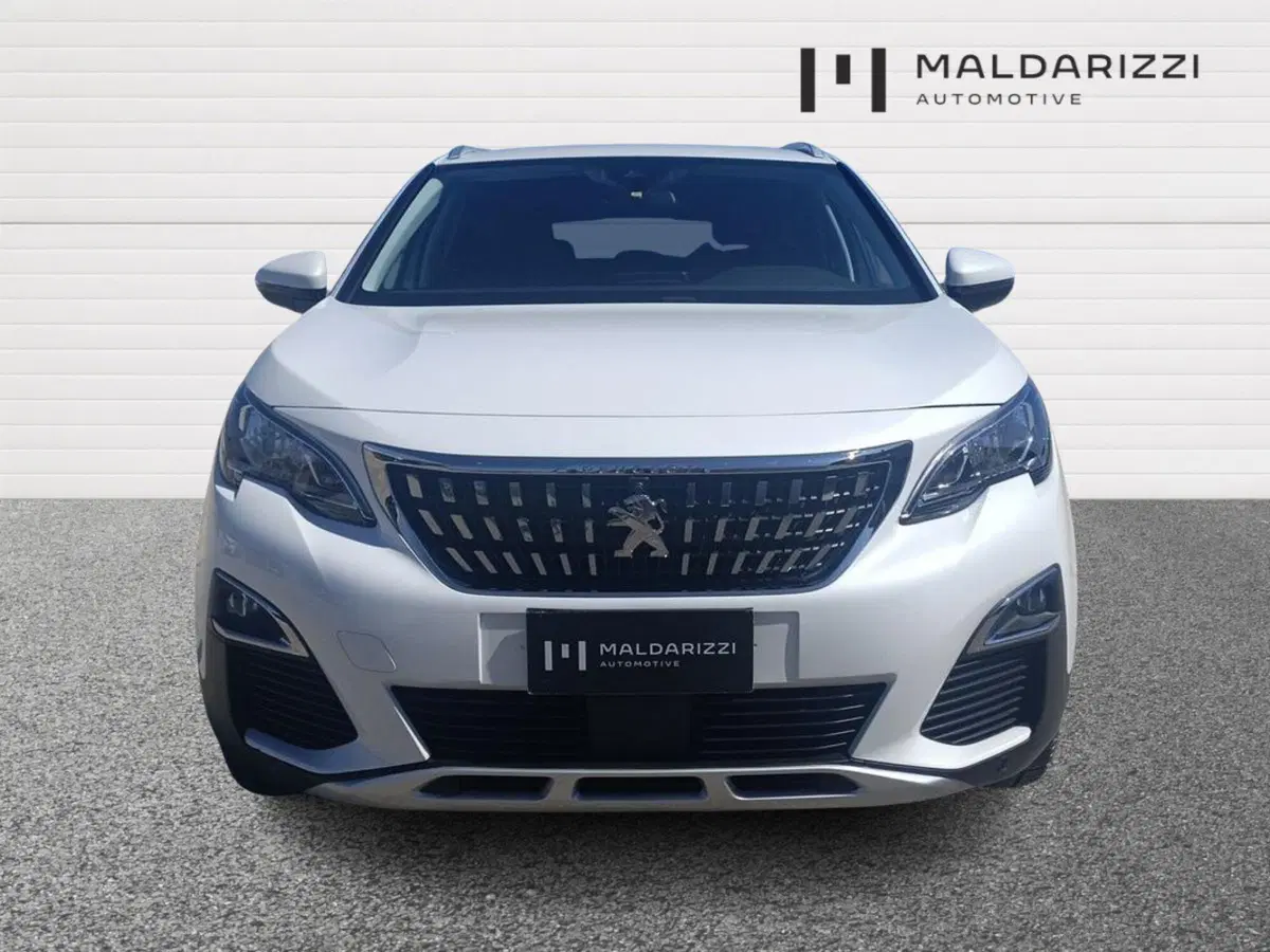 Peugeot 3008 usata a Bari (2)