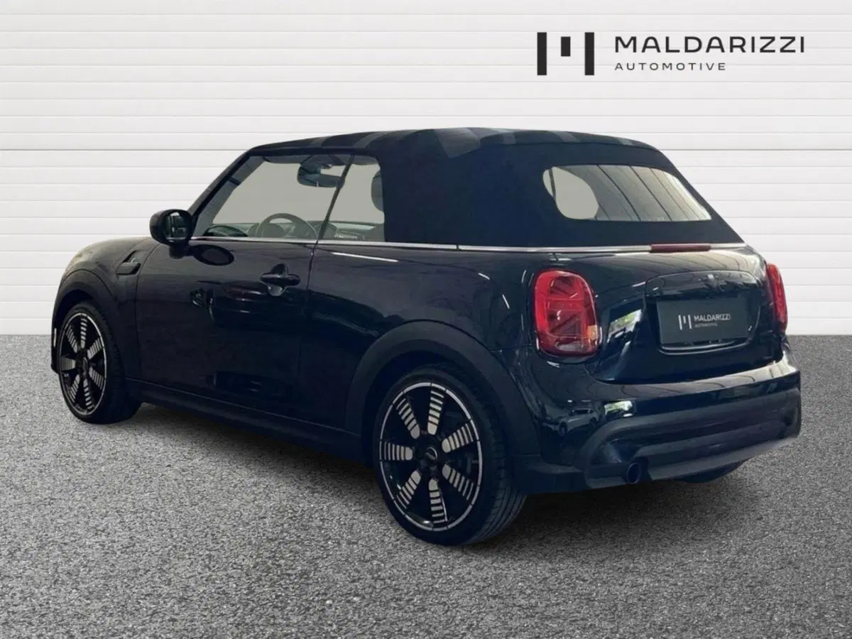 MINI Mini Cabrio usata a Bari (4)