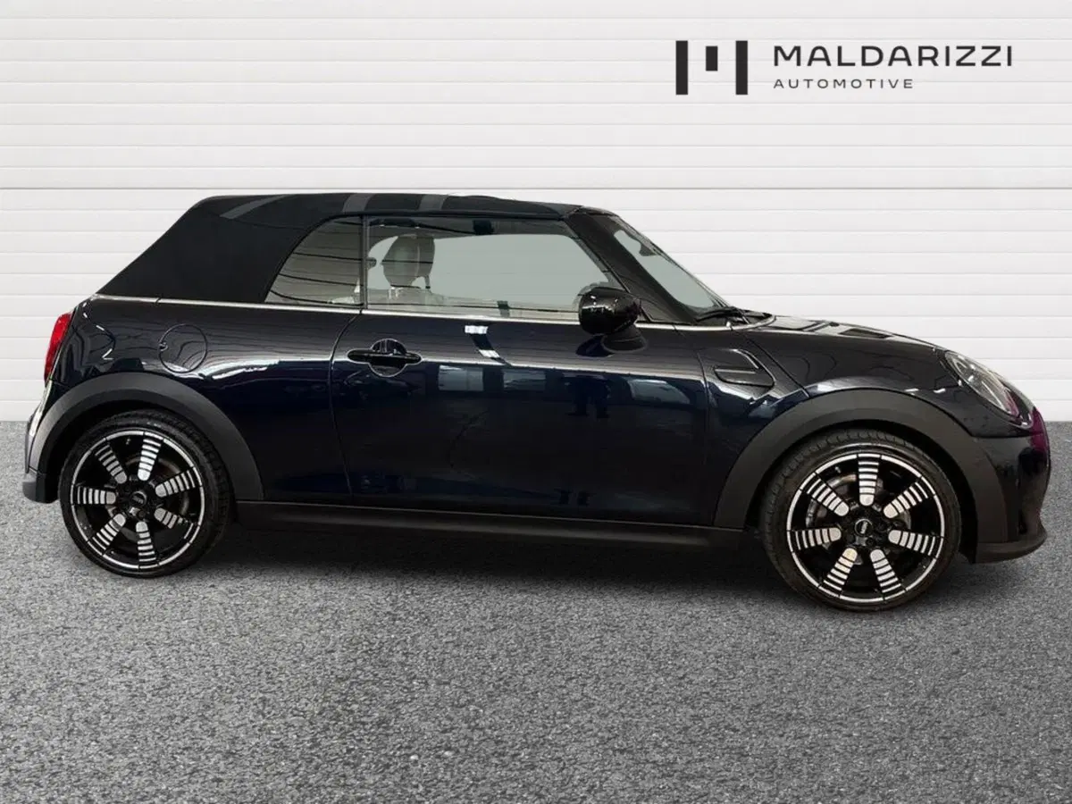 MINI Mini Cabrio usata a Bari (5)