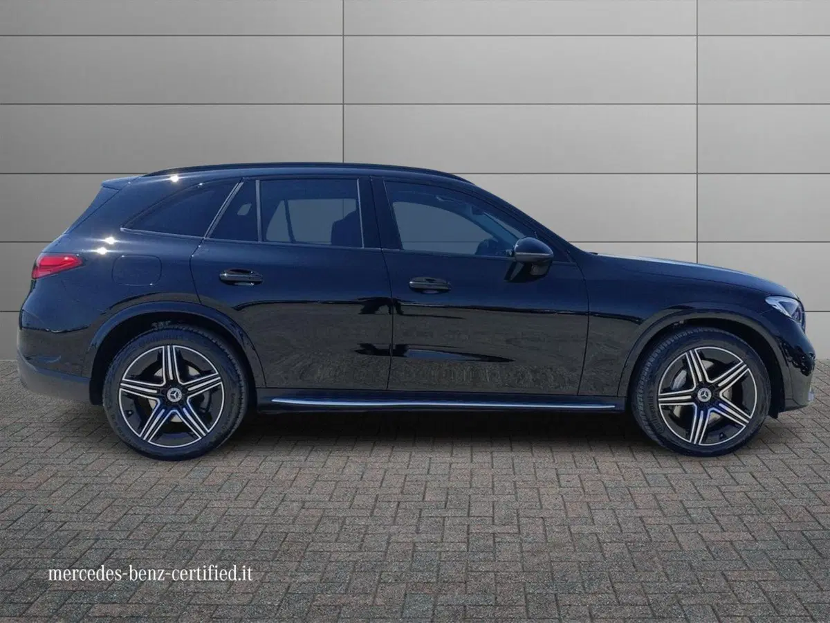Mercedes-Benz GLC SUV usata a Bari (5)