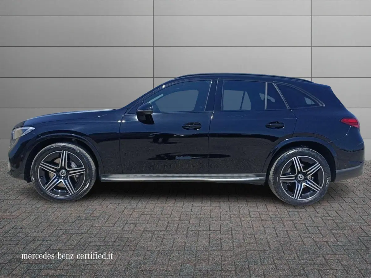 Mercedes-Benz GLC SUV usata a Bari (6)