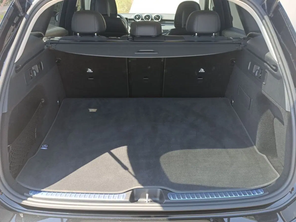Mercedes-Benz GLC SUV usata a Bari (8)