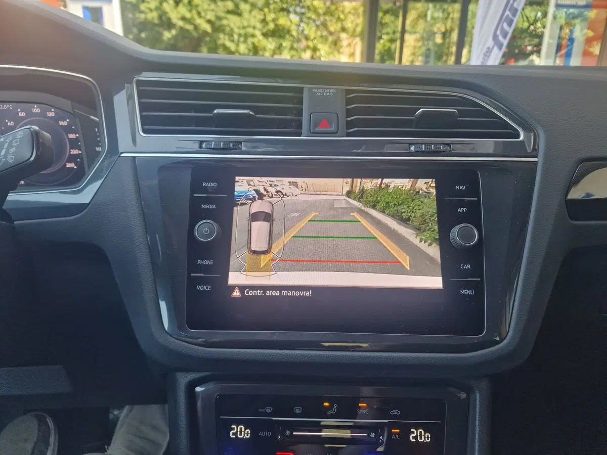 Volkswagen Tiguan usata a Milano (11)
