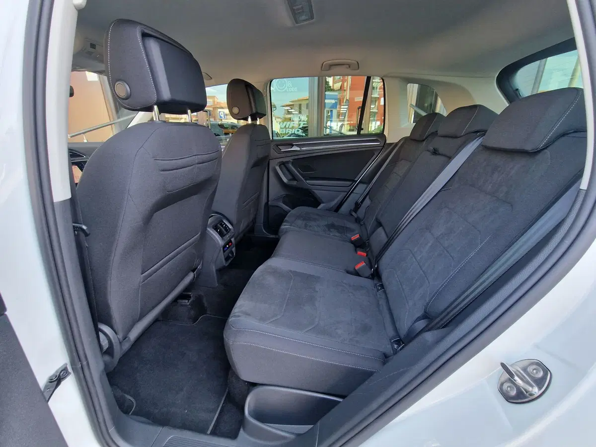 Volkswagen Tiguan usata a Milano (7)