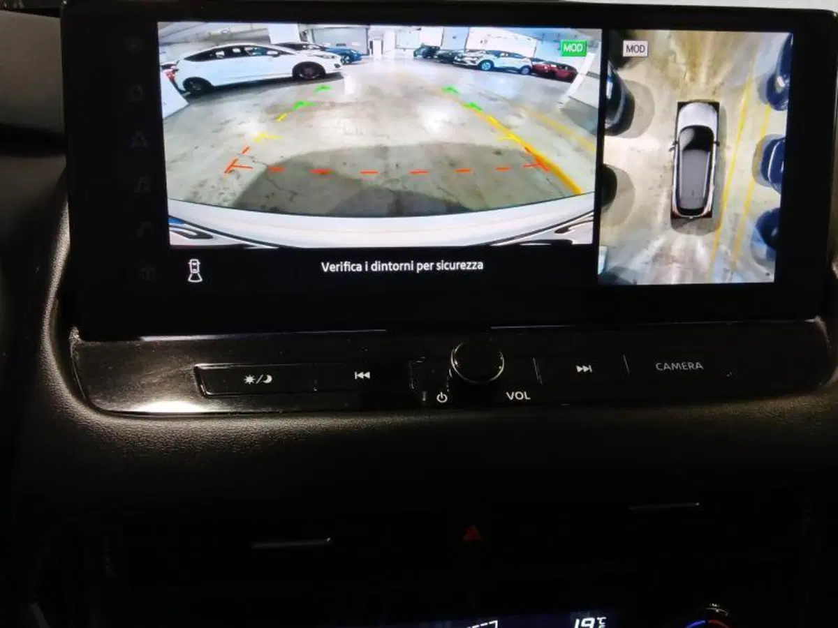 Nissan Qashqai usata a Genova (16)