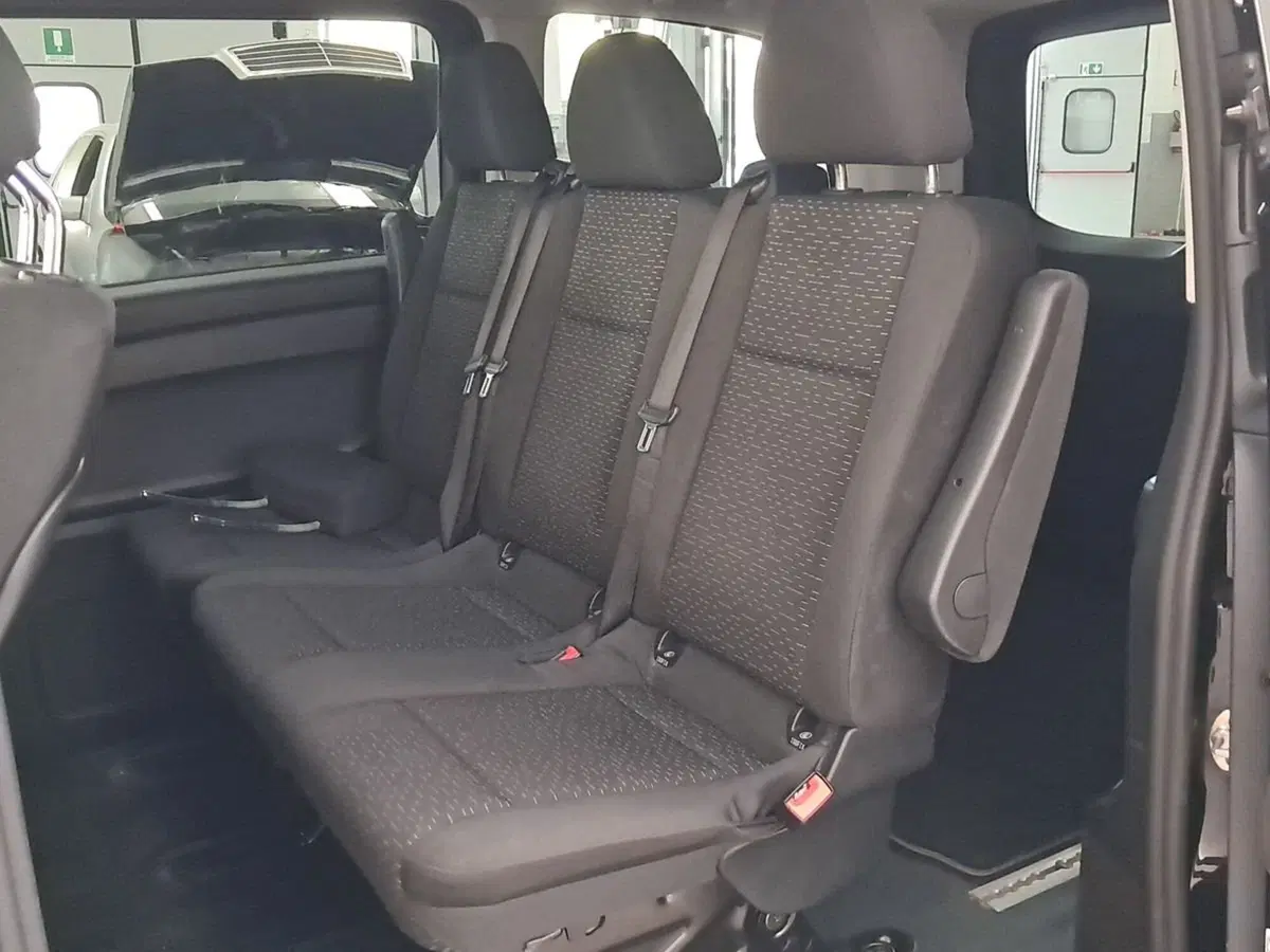 Mercedes-Benz Vito usata a Ancona (13)