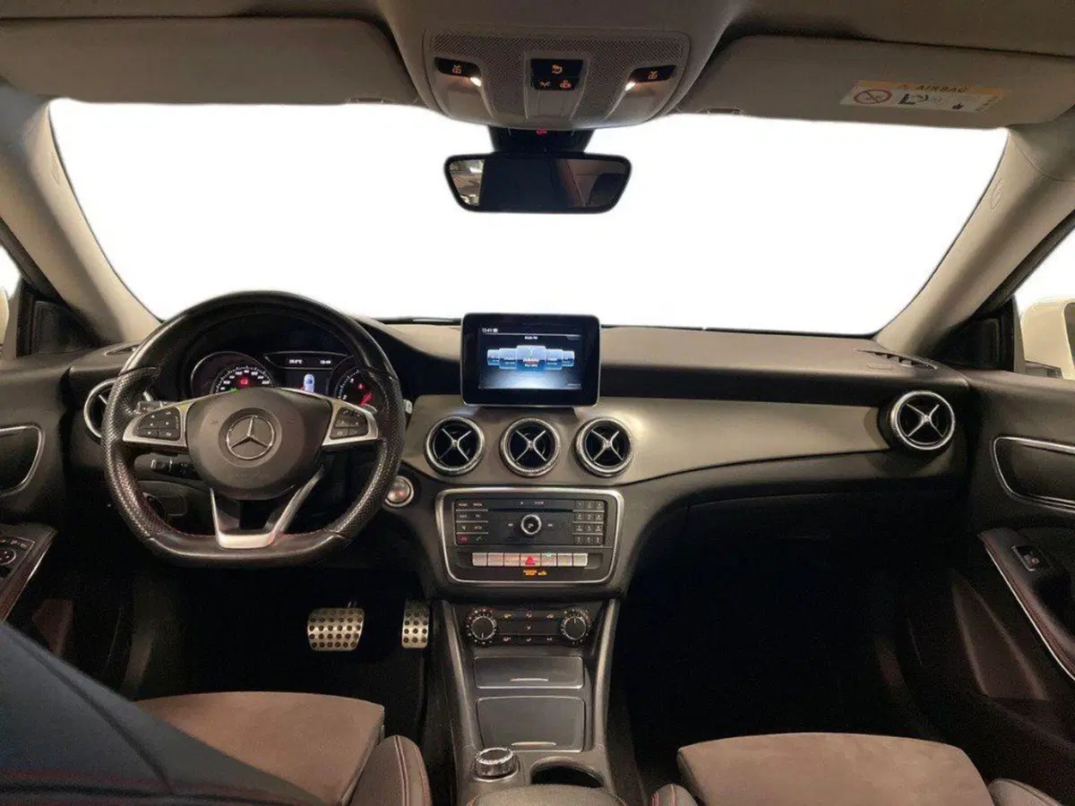 Mercedes-Benz CLA Shooting Brake usata a Ancona (10)