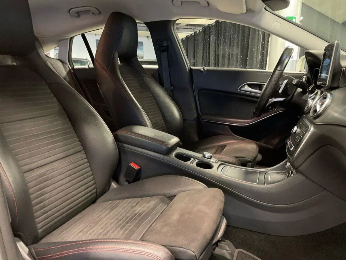 Mercedes-Benz CLA Shooting Brake usata a Ancona (14)
