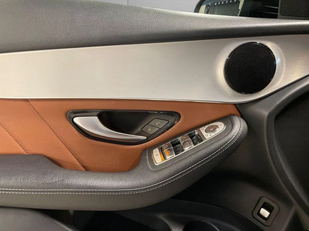 Mercedes-Benz GLC SUV usata a Ancona (17)