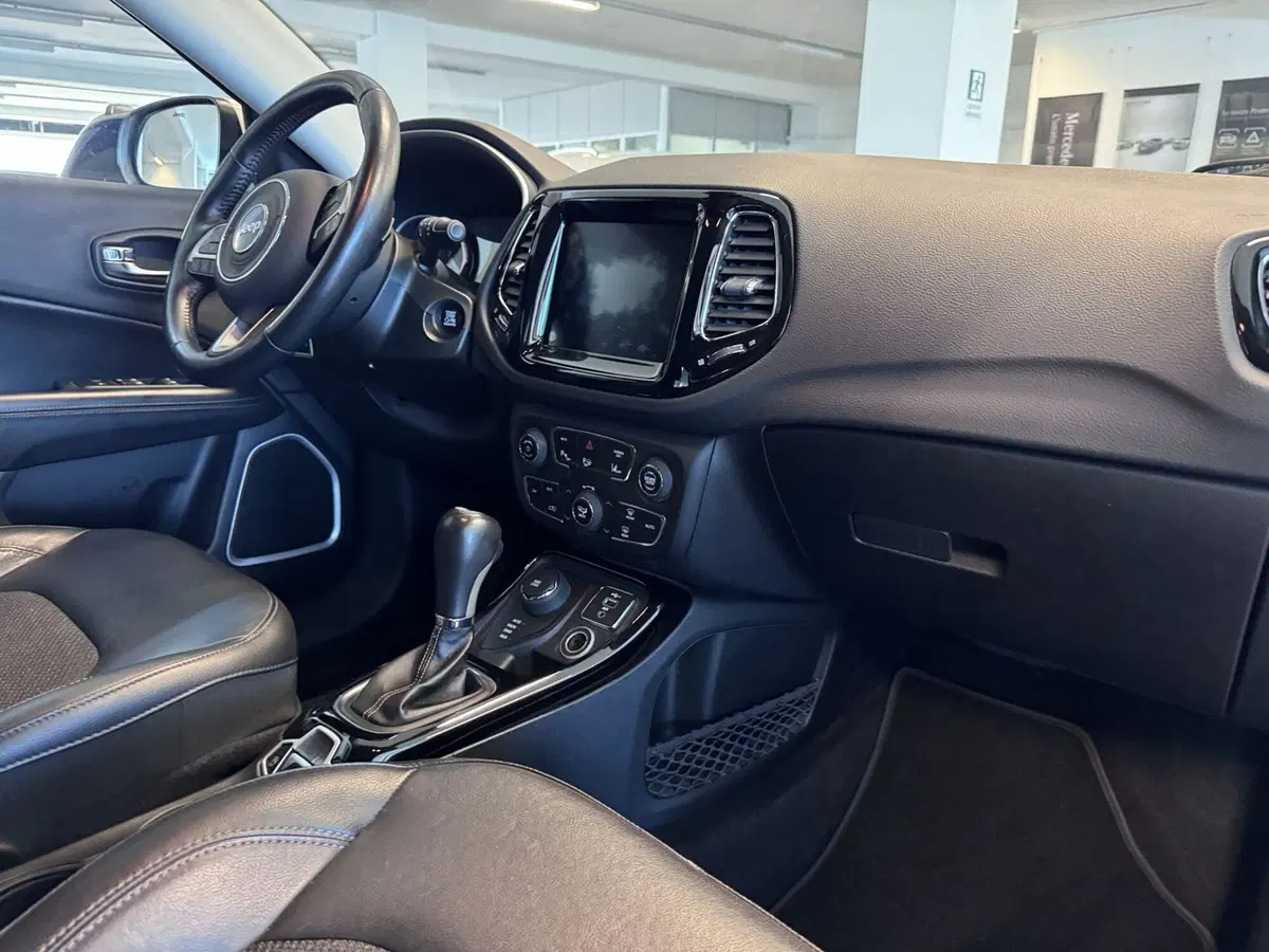 Jeep Compass usata a Messina (9)