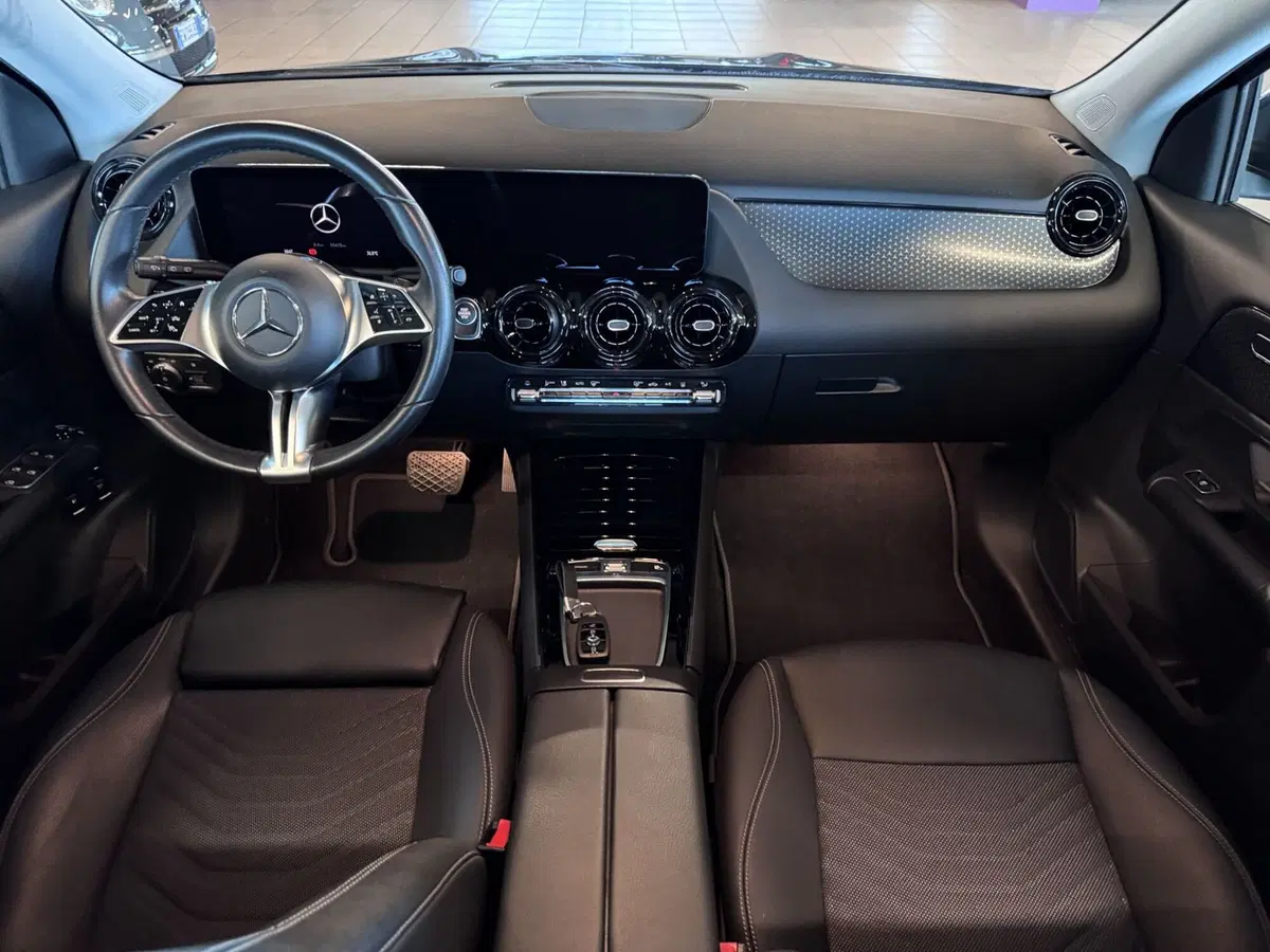 Mercedes-Benz GLA SUV usata a Messina (10)