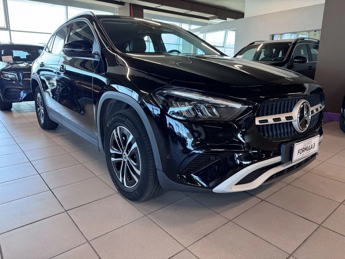 Mercedes-Benz GLA SUV usata a Messina (2)