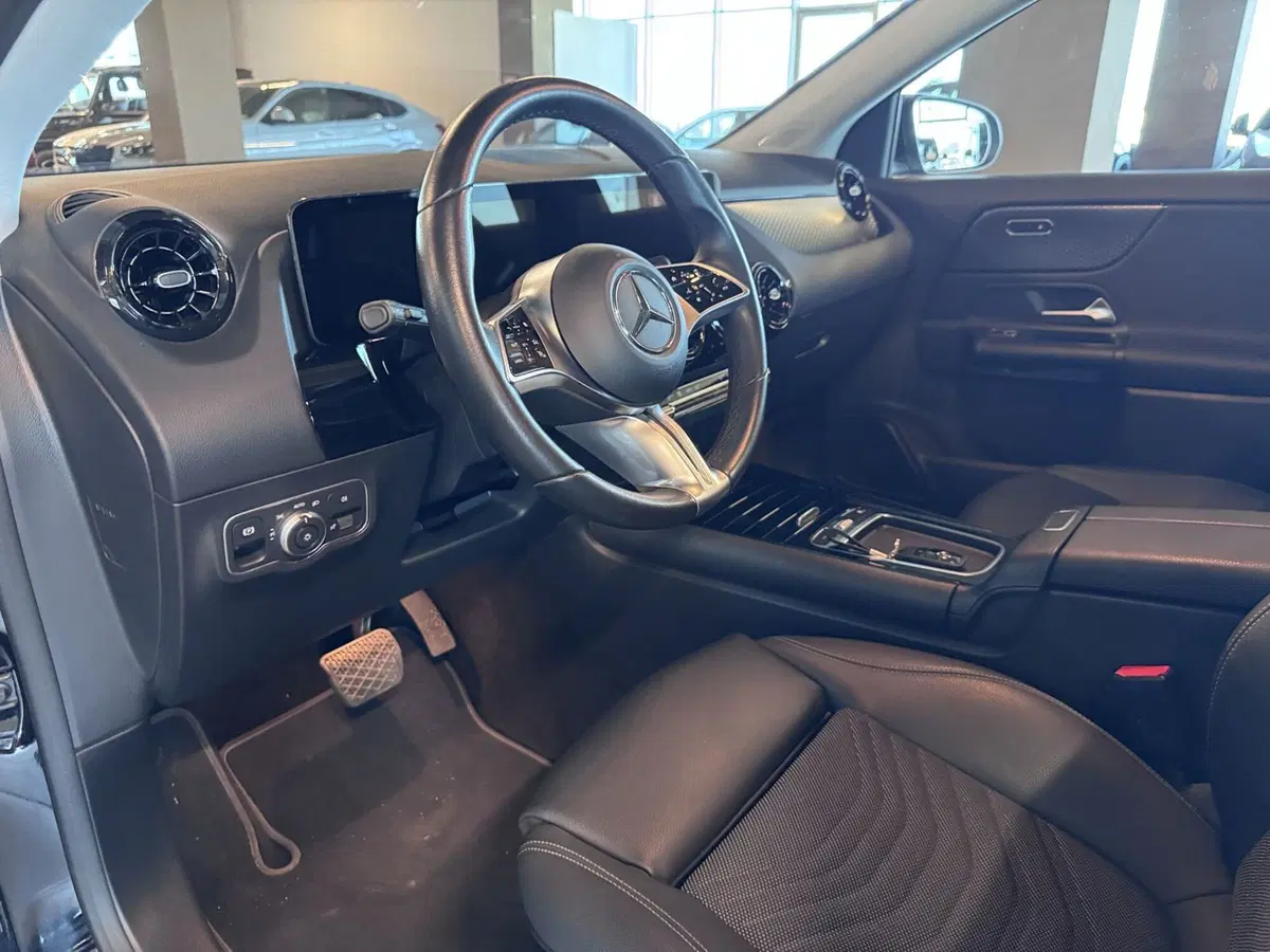 Mercedes-Benz GLA SUV usata a Messina (6)