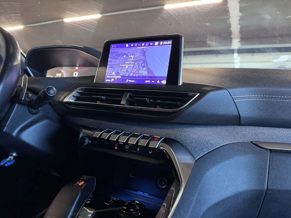 Peugeot 3008 usata a Messina (12)