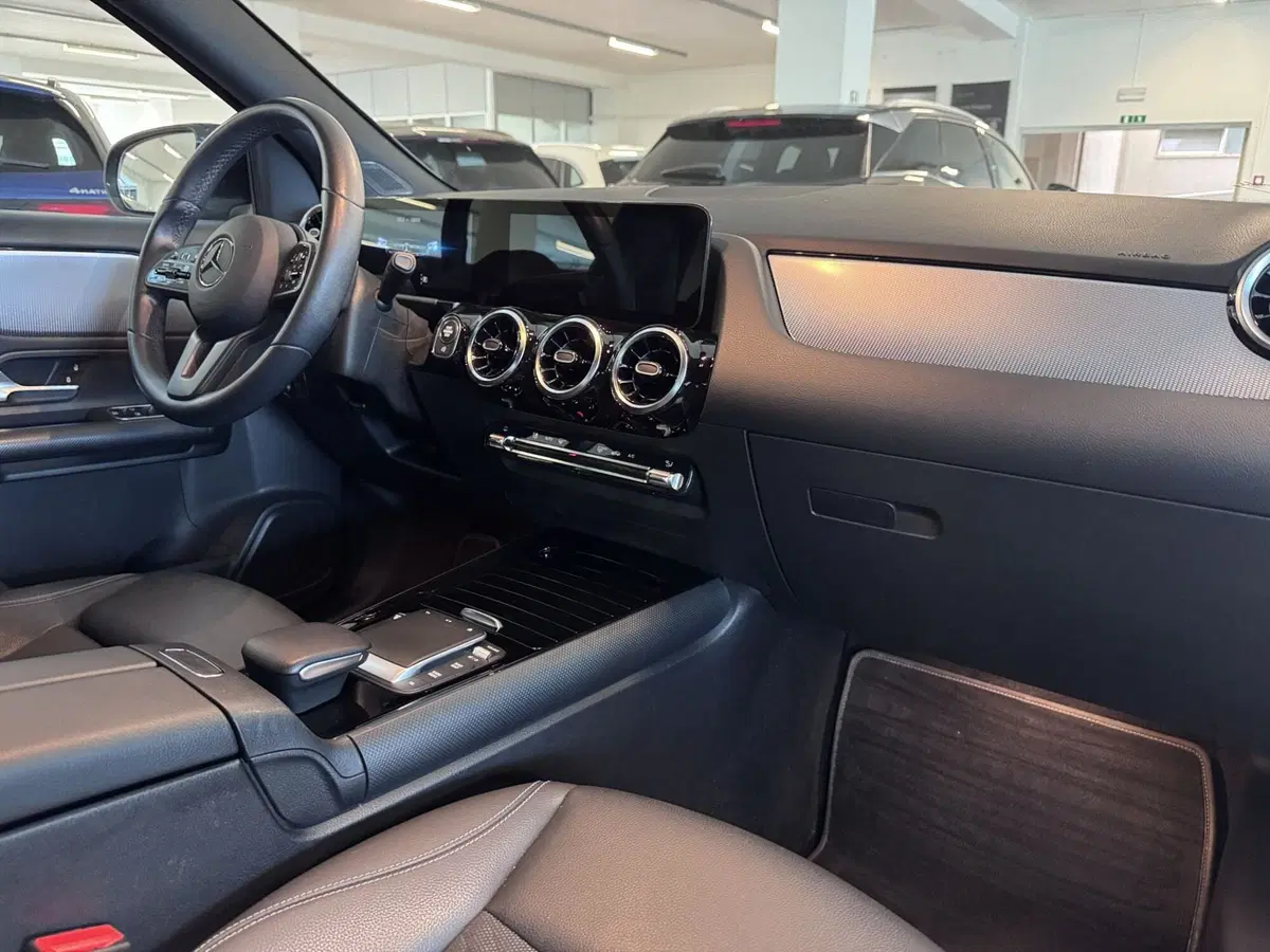 Mercedes-Benz GLA SUV usata a Messina (9)