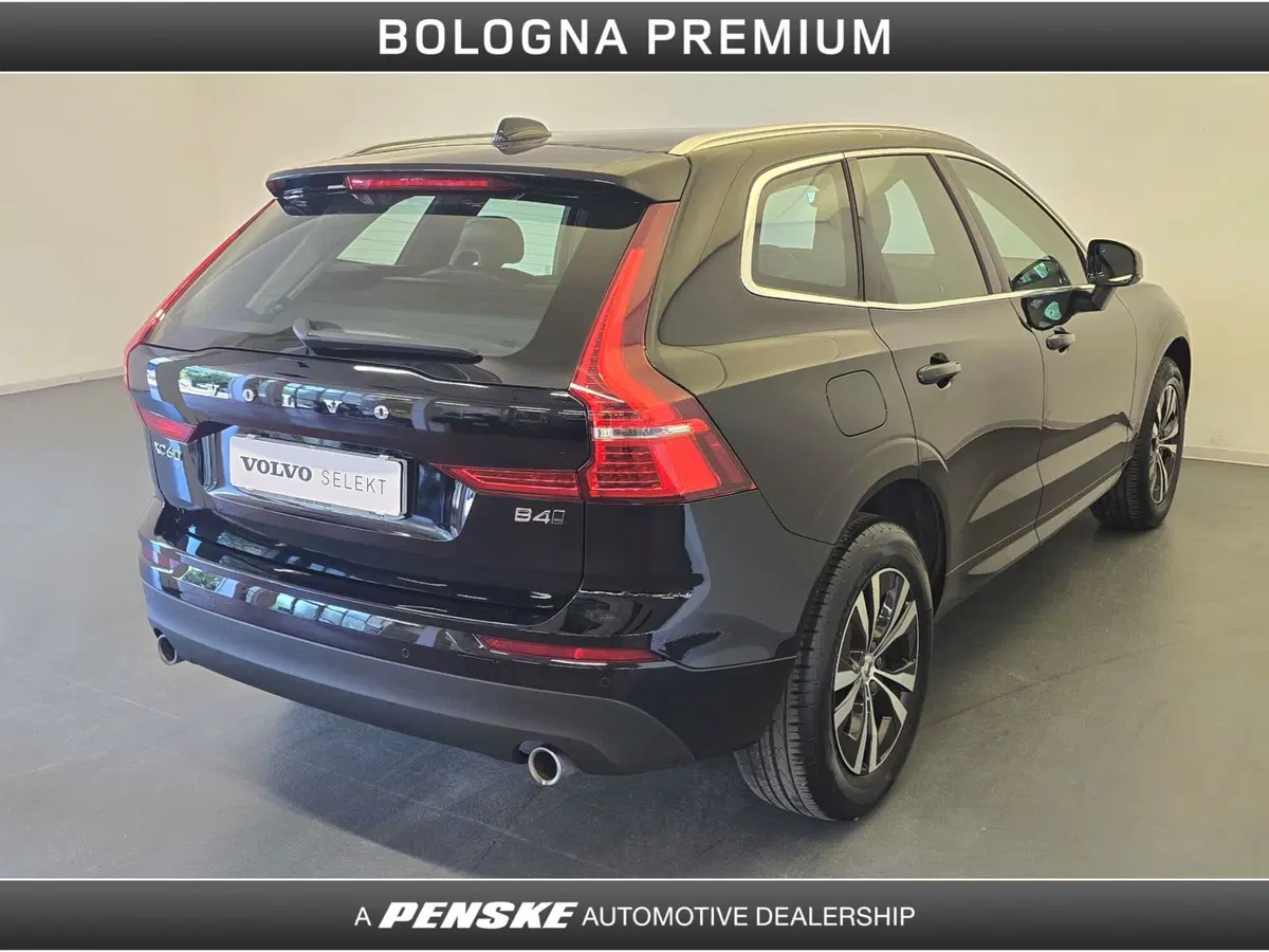 Volvo XC60 usata a Bologna (2)