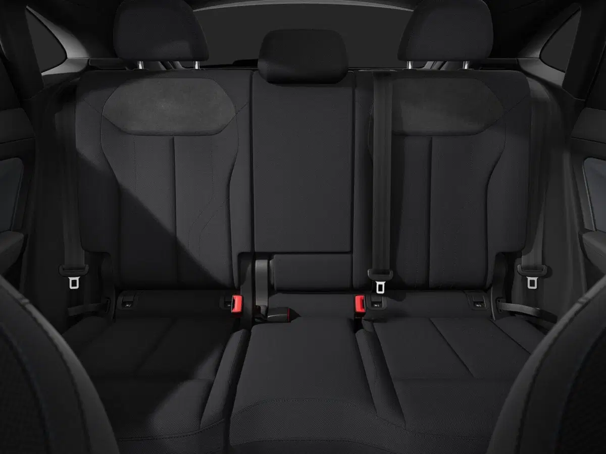 Audi Q3 Sportback nuova a Cuneo (10)