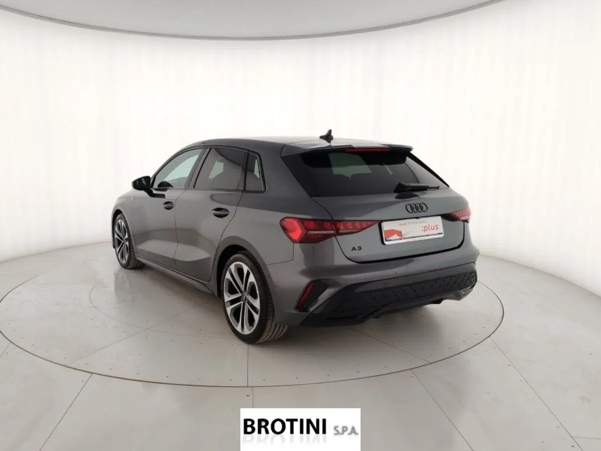 Audi A3 Sportback usata a La Spezia (2)
