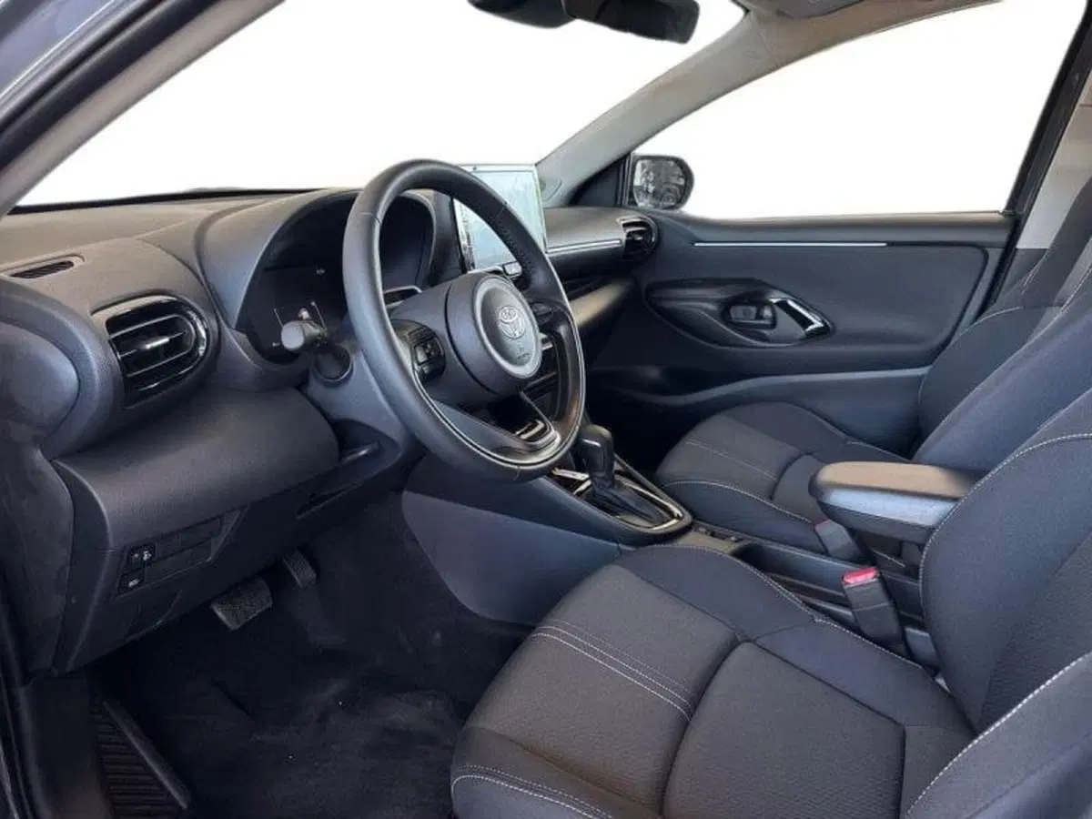 Toyota Yaris nuova a Perugia (6)