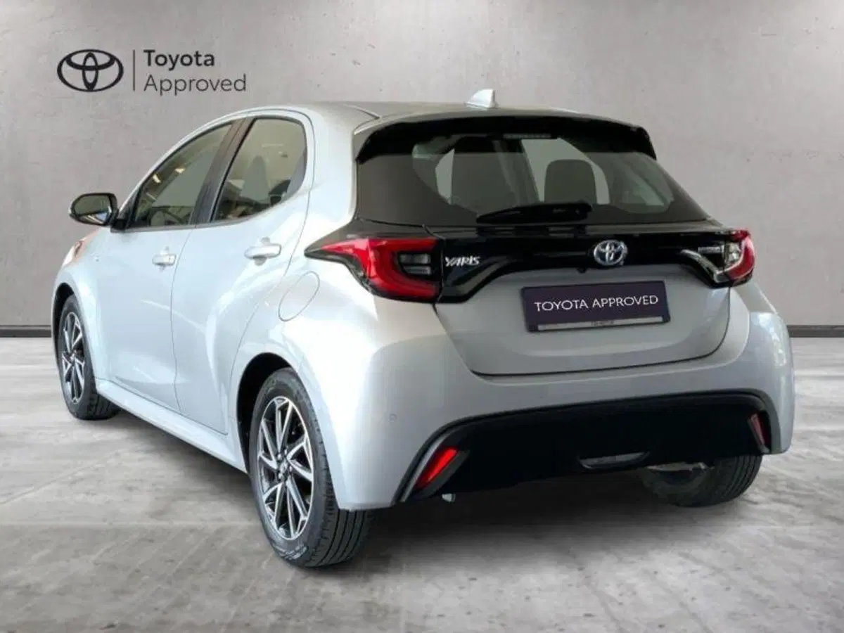 Toyota Yaris usata a Perugia (6)
