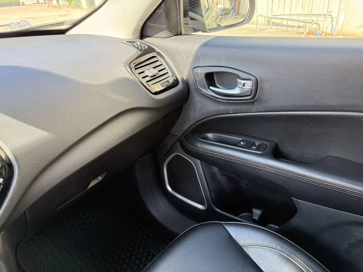 Jeep Compass usata a Perugia (20)