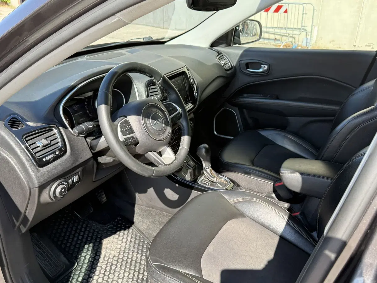 Jeep Compass usata a Perugia (9)