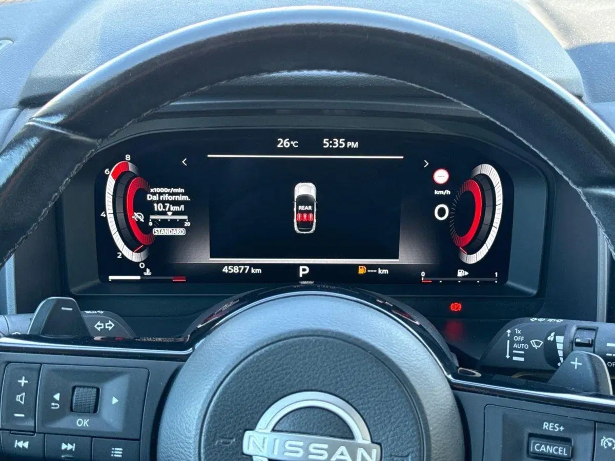 Nissan Qashqai usata a Palermo (8)
