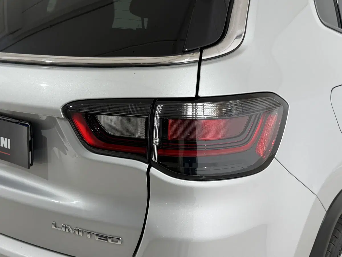 Jeep Compass usata a Perugia (9)
