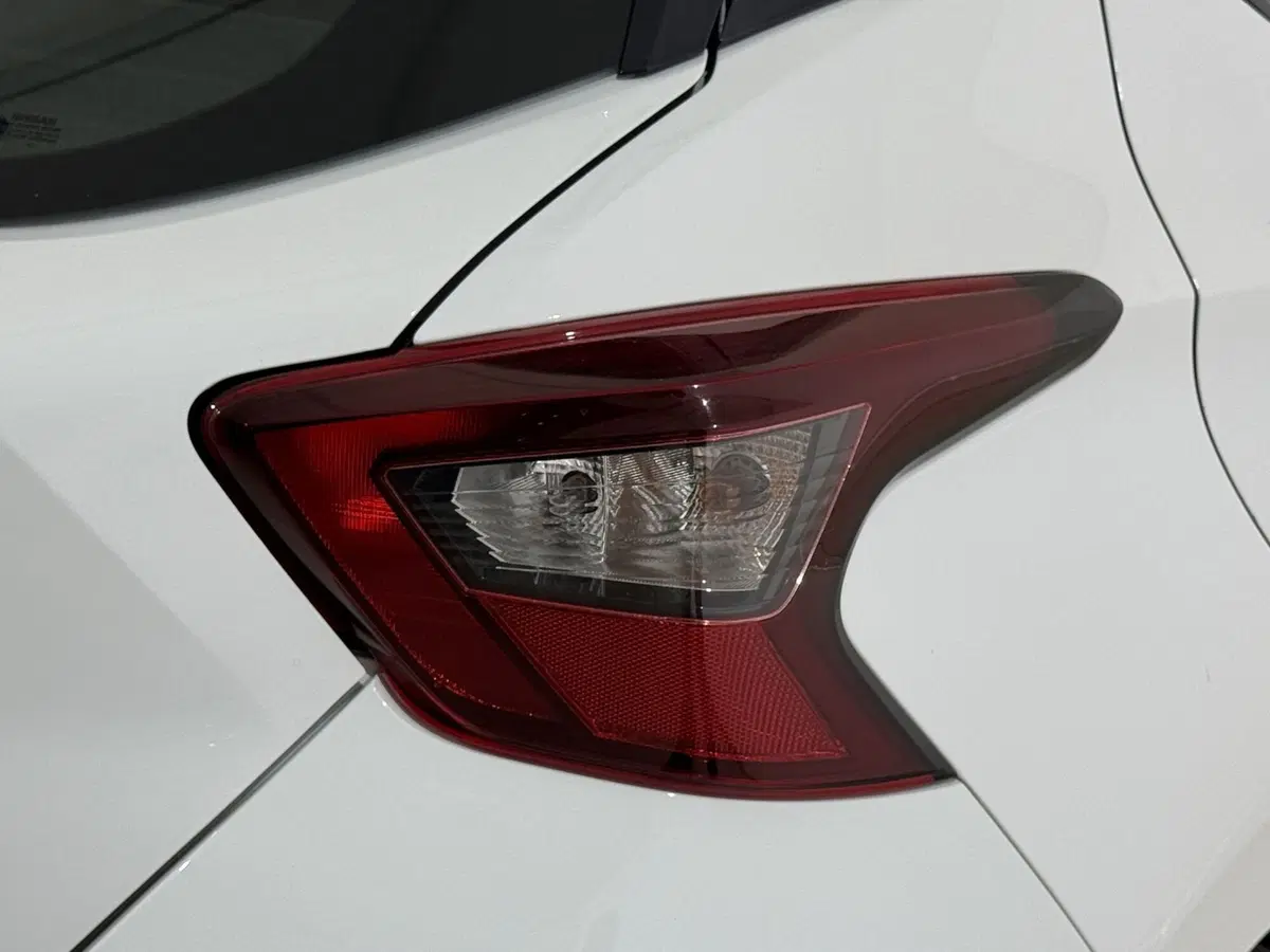 Nissan Micra usata a Perugia (9)