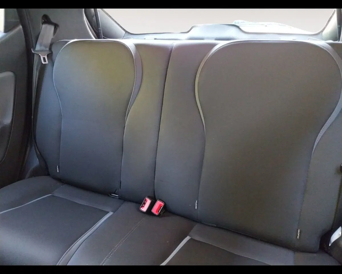Lancia Ypsilon usata a Forlì-Cesena (13)