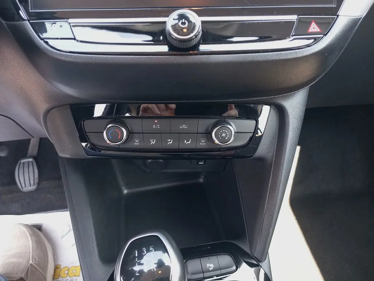 Opel Corsa usata a Lucca (16)