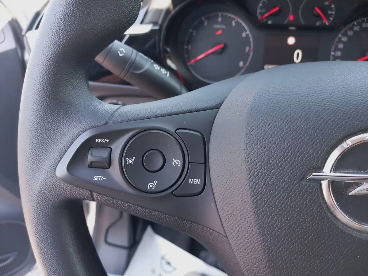 Opel Corsa usata a Lucca (18)