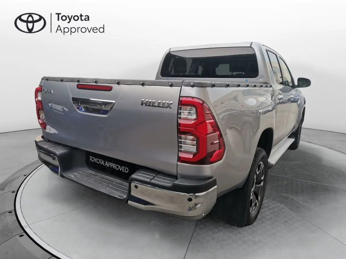Toyota Hilux usata a Bergamo (16)
