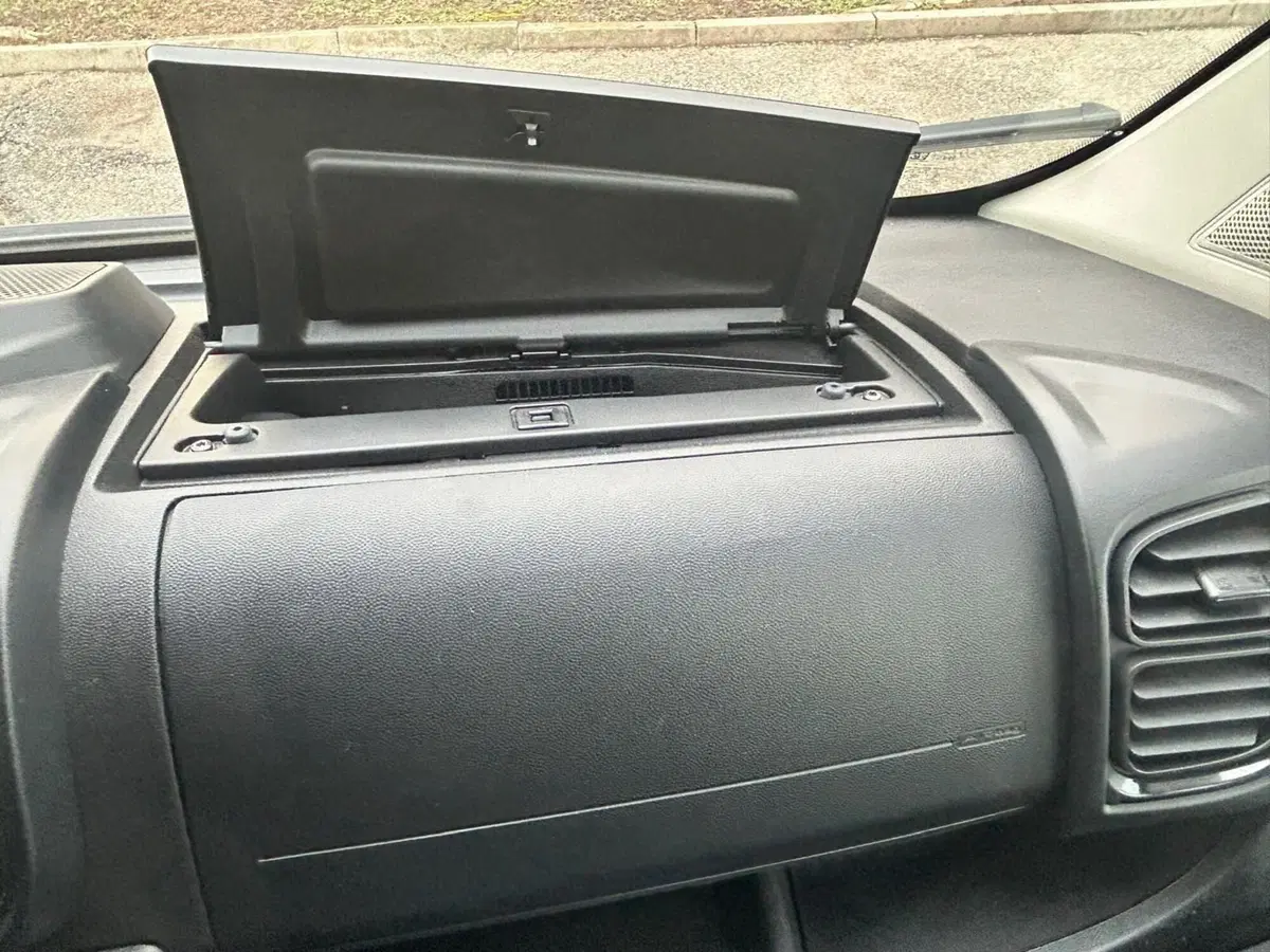 Toyota Proace Max Furgone nuova a Bergamo (17)
