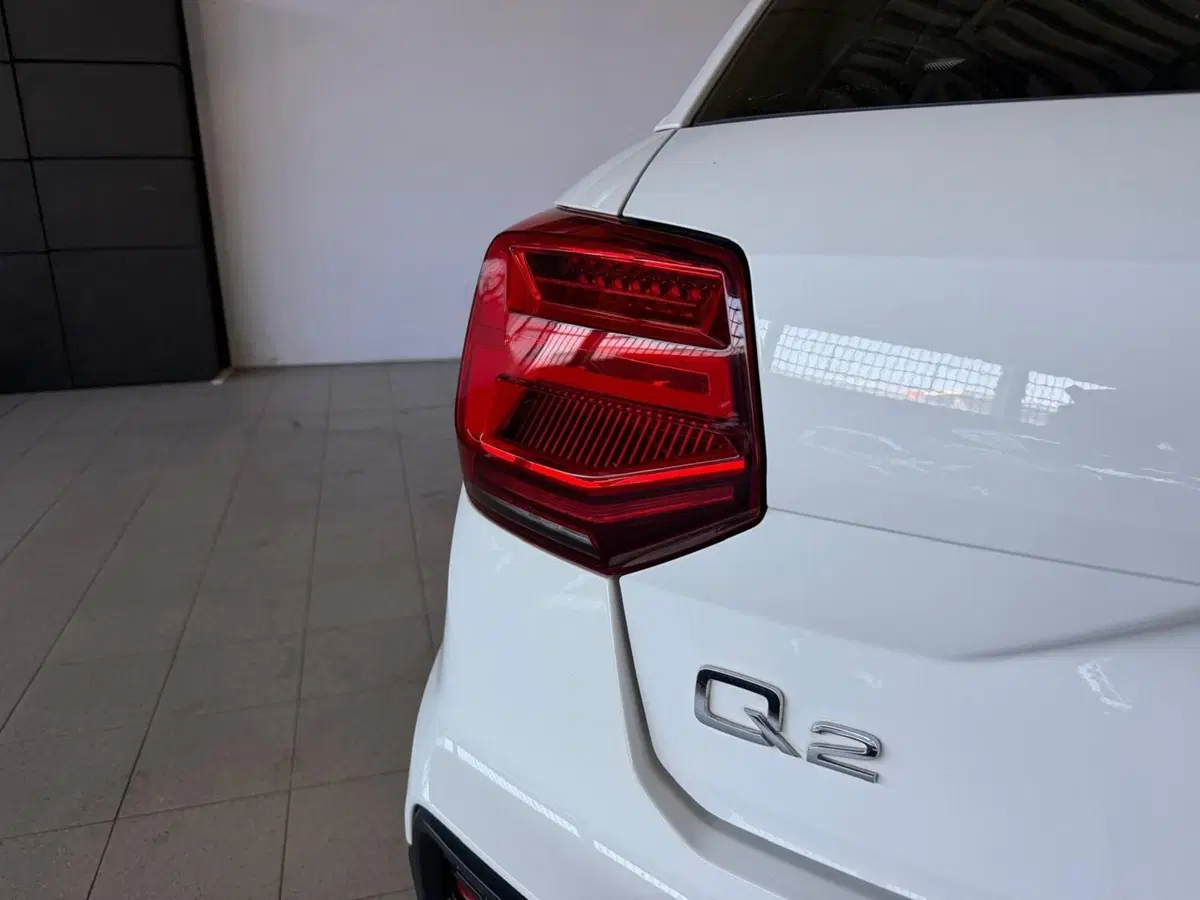 Audi Q2 usata a Monza e Brianza (16)