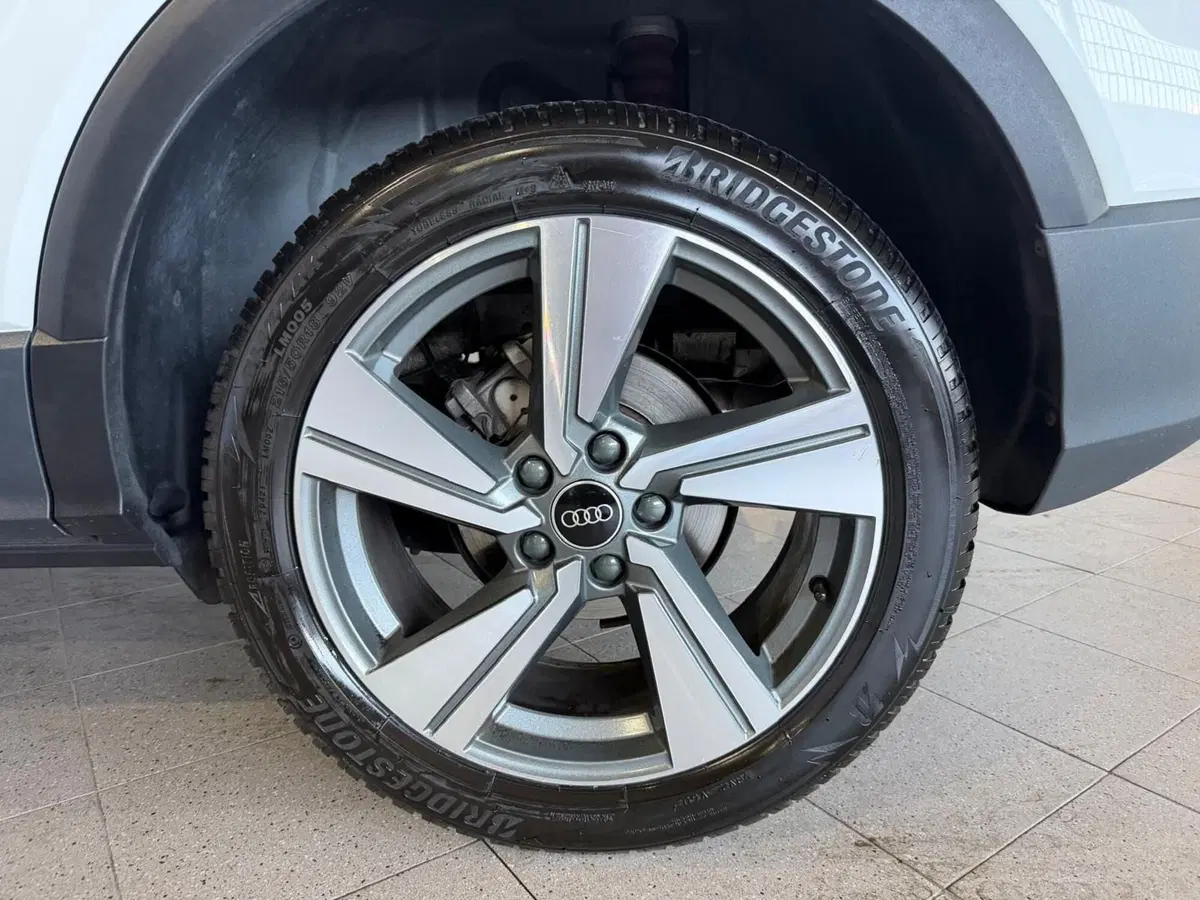 Audi Q2 usata a Monza e Brianza (17)