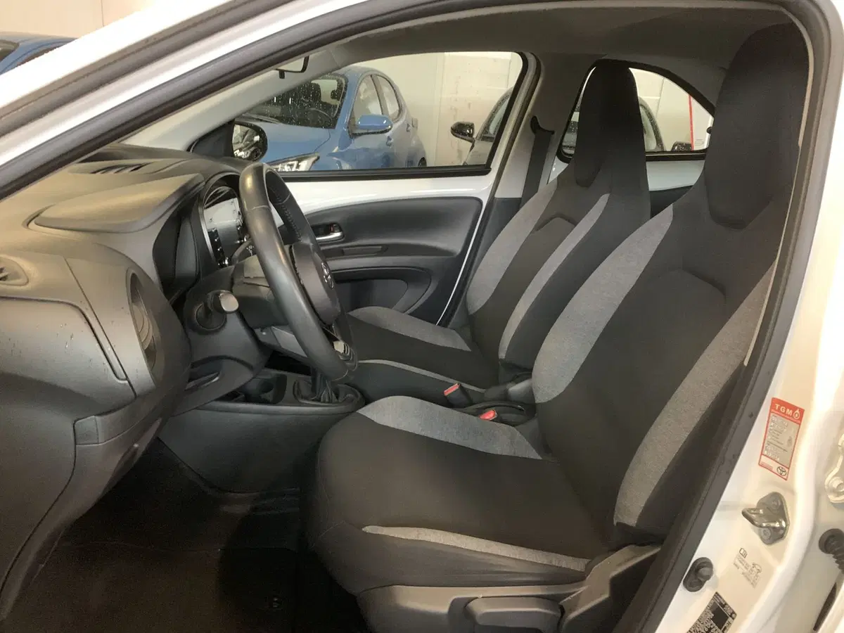 Toyota Aygo X usata a Bergamo (12)