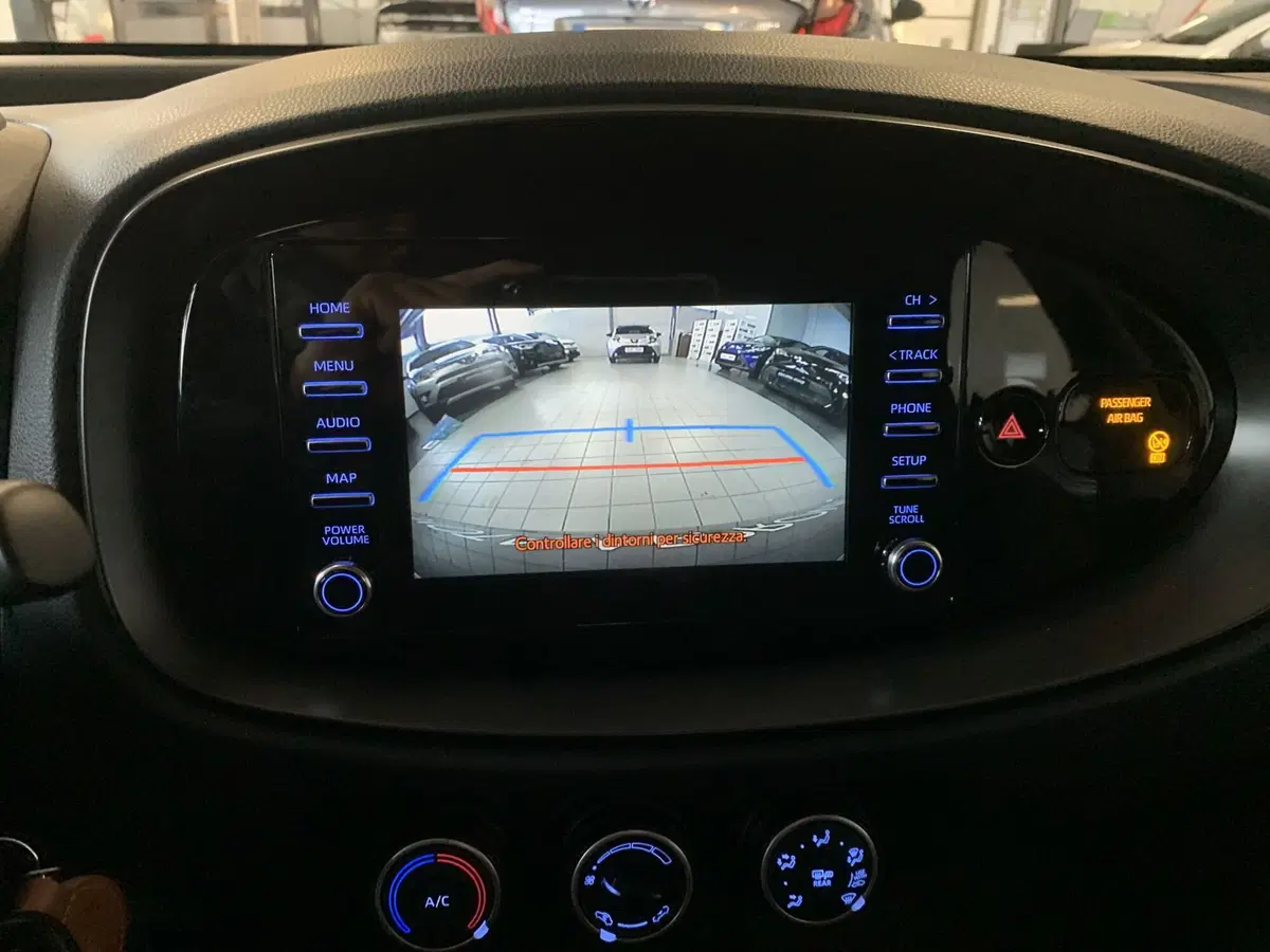 Toyota Aygo X usata a Bergamo (17)