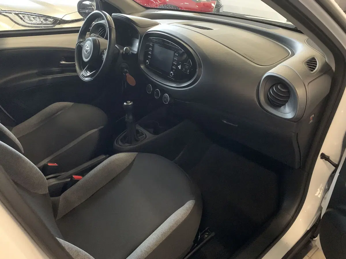 Toyota Aygo X usata a Bergamo (6)